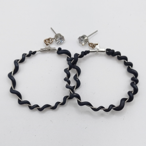  Σκουλαρίκια Κρίκοι  Στριφογυριστοί/Σπείρα, σε Μαύρο Χρώμα