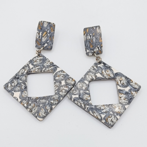  Σκουλαρίκια κρεμαστά Τετράγωνα, Γκρι & Άσπρο floral